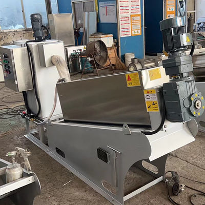 50m3 / H Maszyna do odwadniania szlamu ślimakowego dla zakładów chemicznych