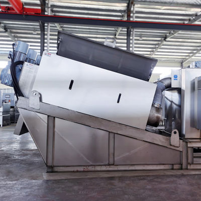 Prasa śrubowa Sprzęt do odwadniania osadów Automatyczna maszyna do odwadniania spiralnego