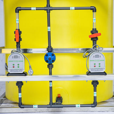 Zintegrowany automatyczny system dozowania PAC/PAM do rozpuszczania i mieszania