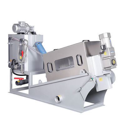 W pełni automatyczny sprzęt do odwadniania osadów spiralnych 304SS 30-50 kg / h