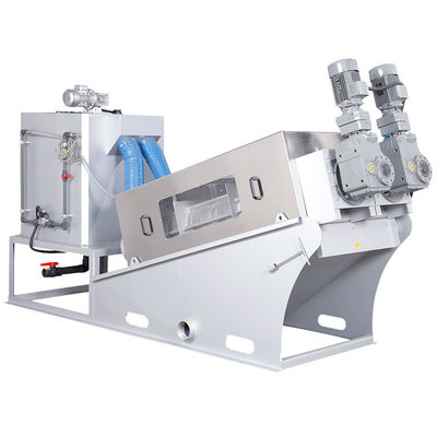 W pełni automatyczny sprzęt do odwadniania osadów 1000-5000000L w zakładzie petrochemicznym