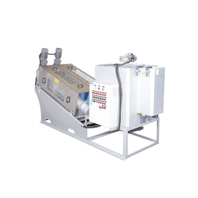 W pełni automatyczny sprzęt do odwadniania osadów 1000-5000000L w zakładzie petrochemicznym