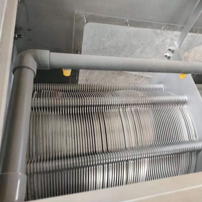 W pełni automatyczna zintegrowana maszyna do odwadniania osadów petrochemicznych Sprzęt do oczyszczania osadów