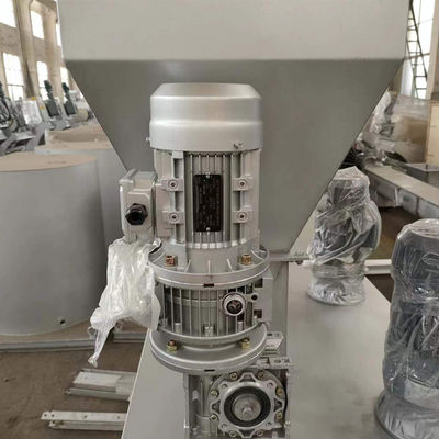 Dostosowanie 6000L / H Automatyczne urządzenie do dozowania chemikaliów Maszyna do dozowania proszku