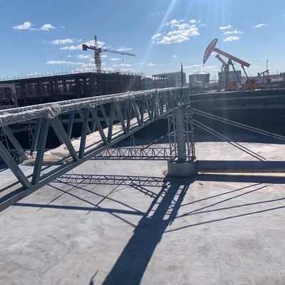 Oczyszczanie ścieków System zgarniacza osadów Przesył peryferyjny .