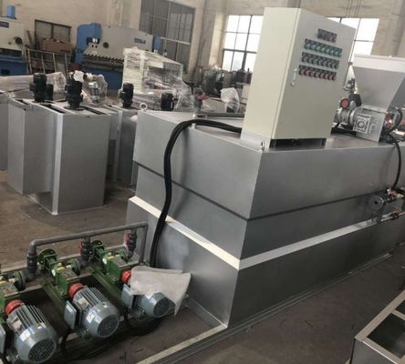 Automatyczny system dozowania 2000L / H PAM Urządzenia do dozowania kwasu flokulantowego chlorku