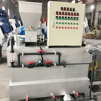 Zintegrowany system dozowania chemikaliów 5m3 / H Automatyczny suchy proszek fosforanowy