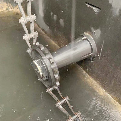 Niemetaliczny skrobak do szlamów łańcuchowych 0,37 kW do miejskiej oczyszczalni ścieków