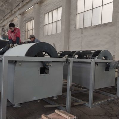 Ruchomy pierścień śrubowy Wał obrotowy Zagęszczacz bębna Gravity Zagęszczacz osadu 30m3 / H