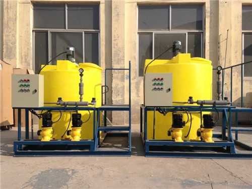 Automatyczne napełnianie dozownika chemikaliów Żółty 1000L/H