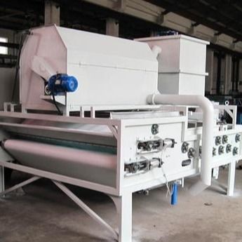 Obrotowy bęben grawitacyjny Zagęszczacz taśmy szlamowej Prasa filtracyjna 500 mm 5 m3 / H